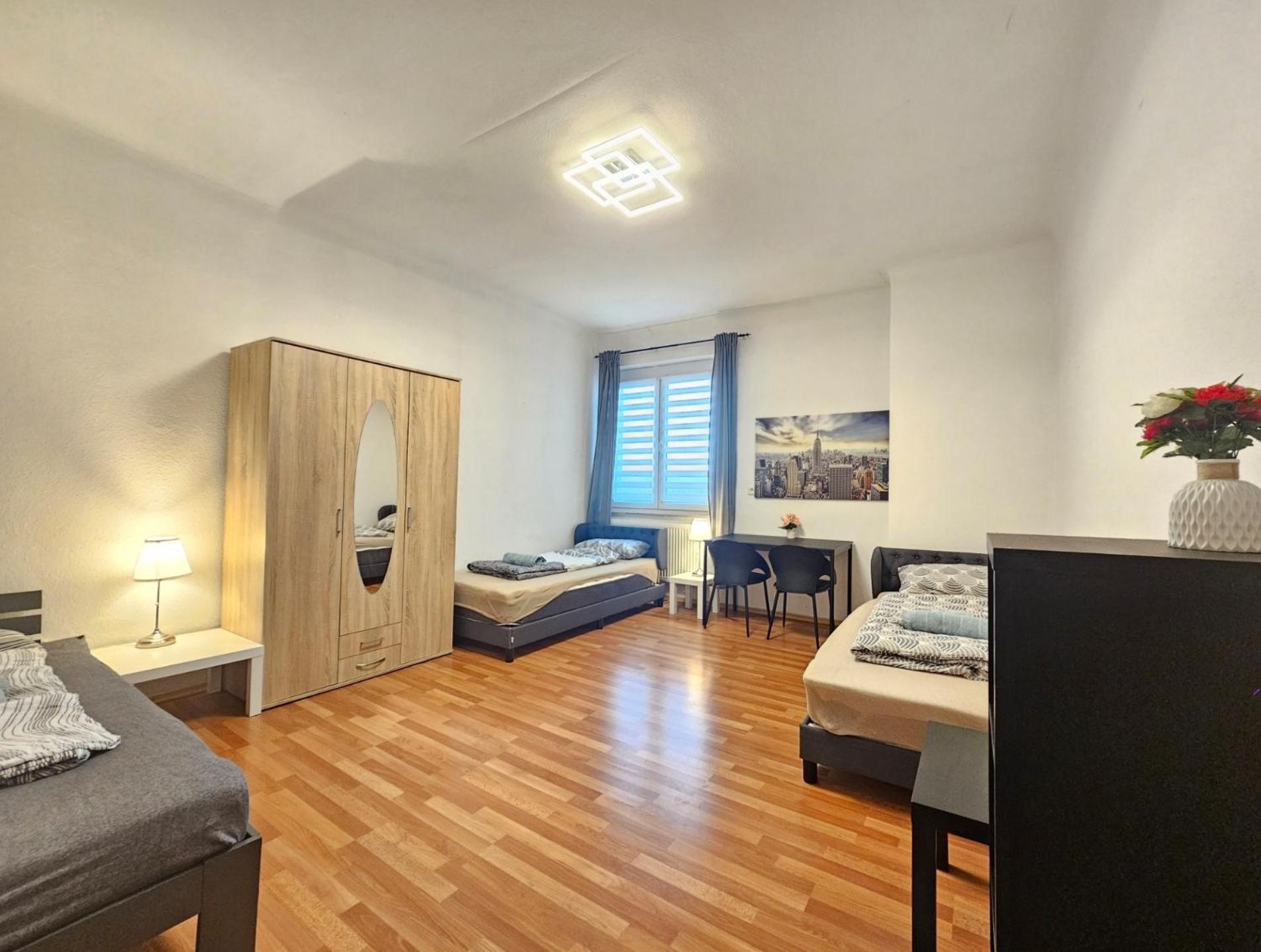Wohnreich Zentral 3er Wg Homestay