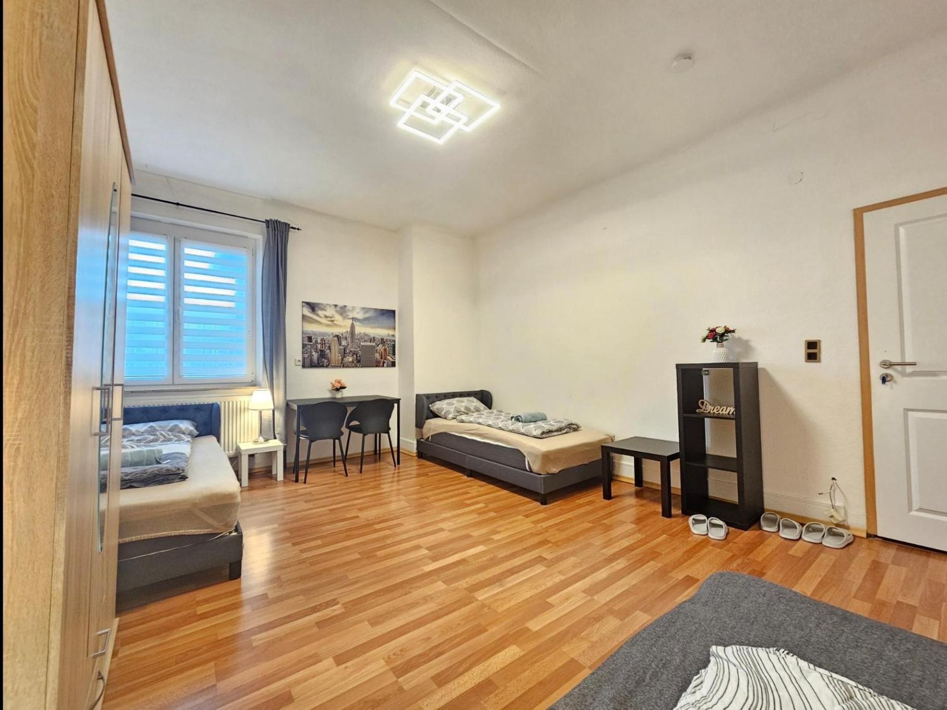 Homestay Wohnreich Zentral 3er Wg